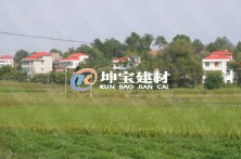 樹脂瓦屋面改造，農村家家戶戶換“新衣”