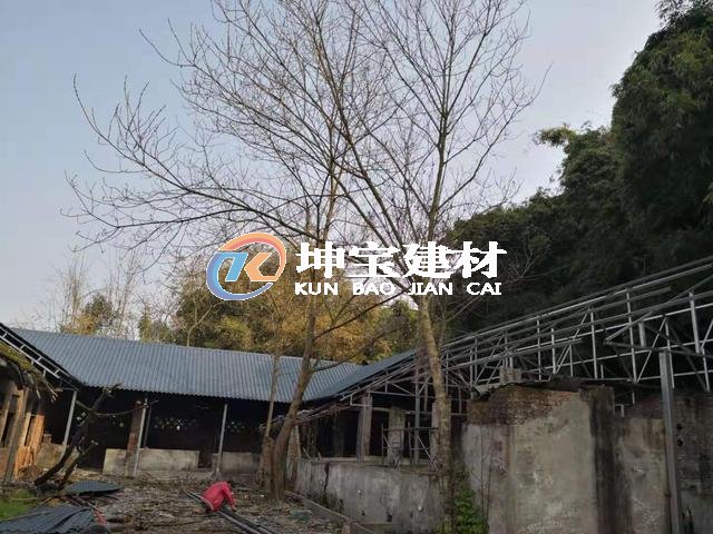 還在為舊房屋面翻新承重問題考慮嗎?，樹脂瓦幫你解決承重！