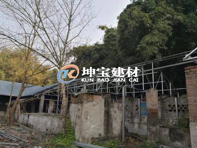 還在為舊房屋面翻新承重問題考慮嗎?，樹脂瓦幫你解決承重！
